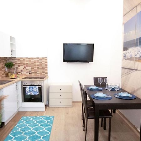 Akacfa Apartment-2 Br-Lovely Terrace-Old Jewish Quarter בודפשט מראה חיצוני תמונה